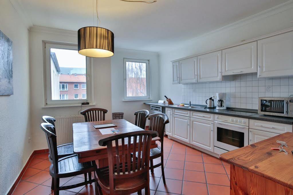 Apartment Josephine Lubeck Bagian luar foto